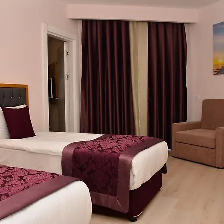 Курортный комплекс Water & 5*